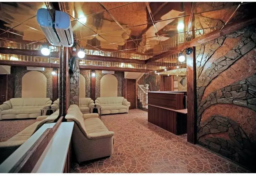 Hotelli Komplex Orion