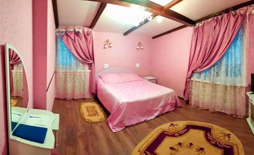 Hotelli Komplex Orion