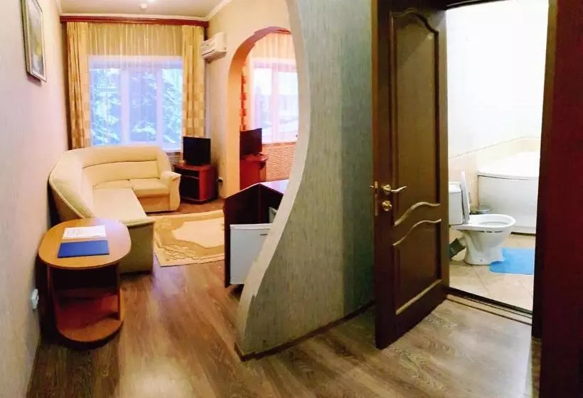 Hotelli Komplex Orion