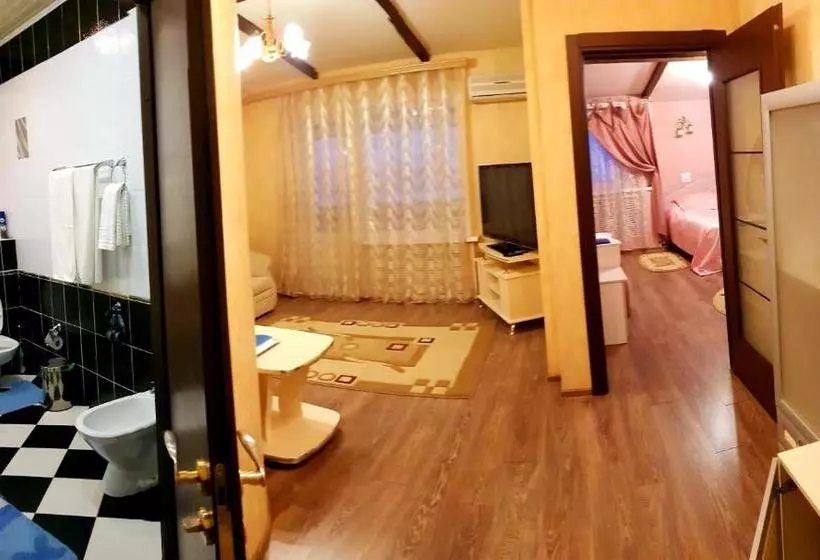 Hotelli Komplex Orion