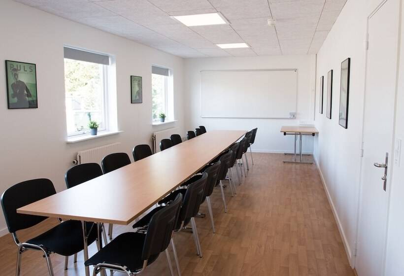 ホテル Pulzion Sports