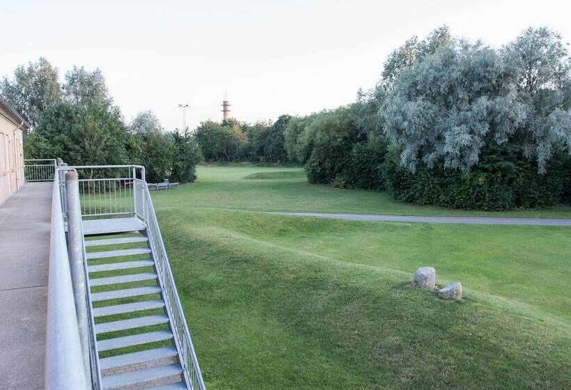 ホテル Pulzion Sports