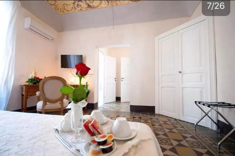 هتل Sveva Rooms