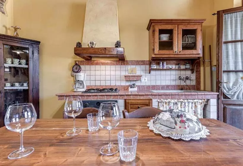 هتل Tenuta Il Casale Di San Miniato