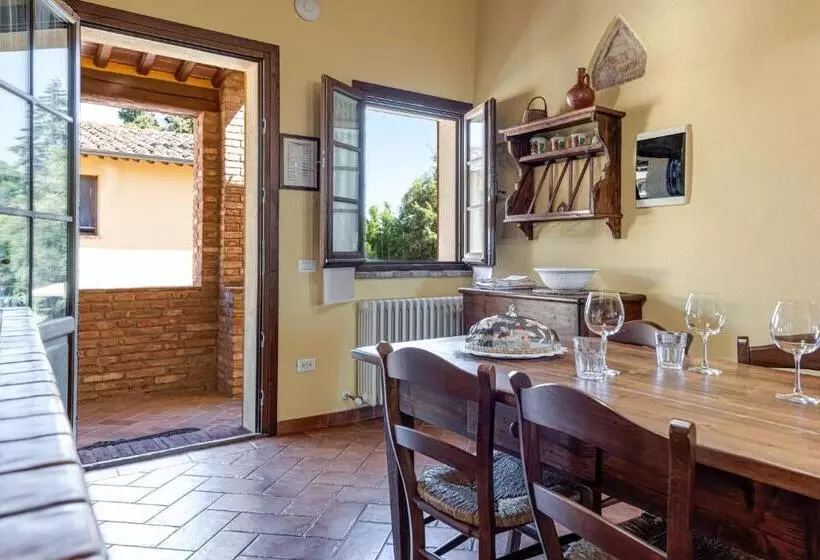 هتل Tenuta Il Casale Di San Miniato