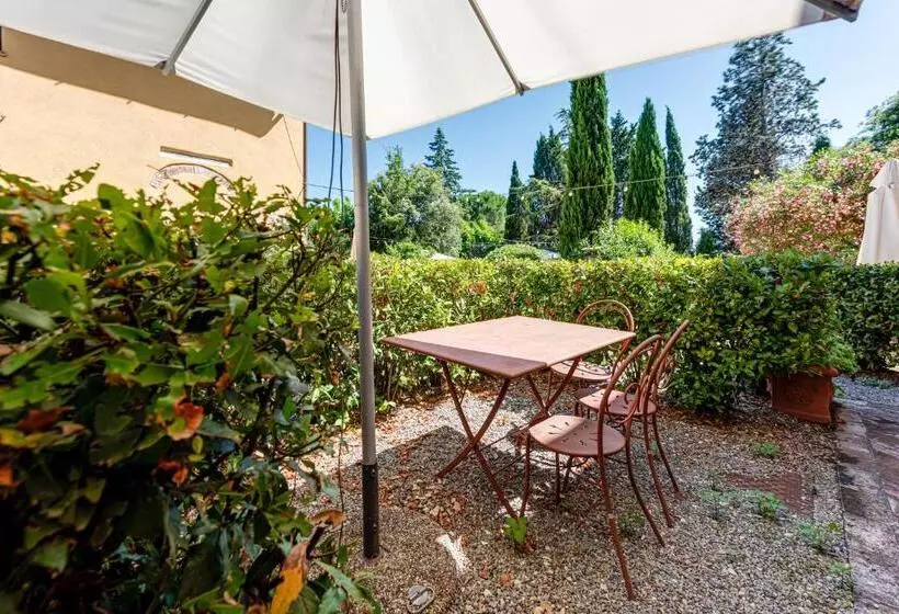 هتل Tenuta Il Casale Di San Miniato