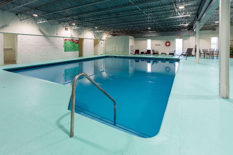 ホテル Travelodge By Wyndham Amherst