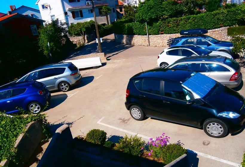 膳宿费 Guesthouse Cecilia 2