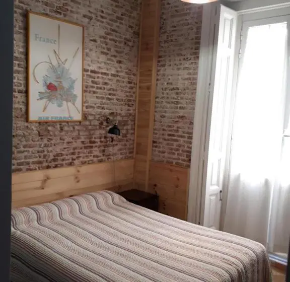 Hostal Hispalense