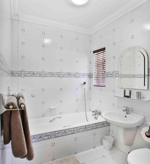 Hotel Accommodation At Vans Self Catering