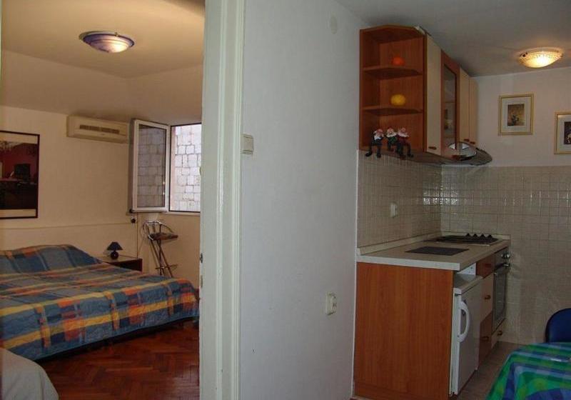 Fotos del hotel Apartment Jakica:  9