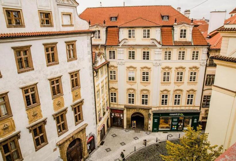 هتل Best Spot Hostel