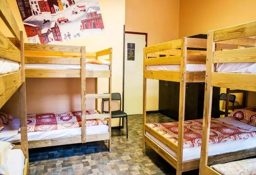 Hotelli Best Spot Hostel