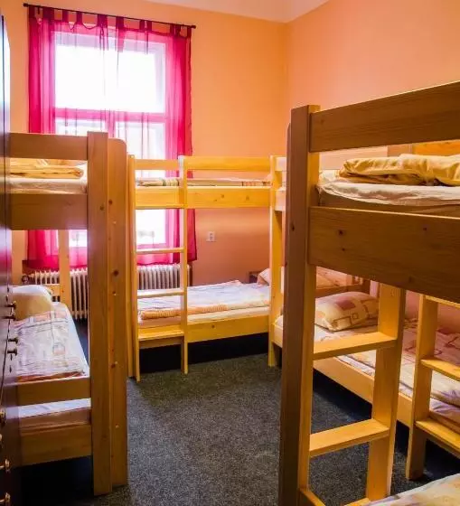 Hotelli Best Spot Hostel