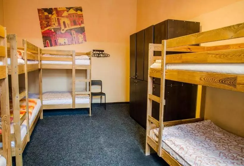 Hotelli Best Spot Hostel