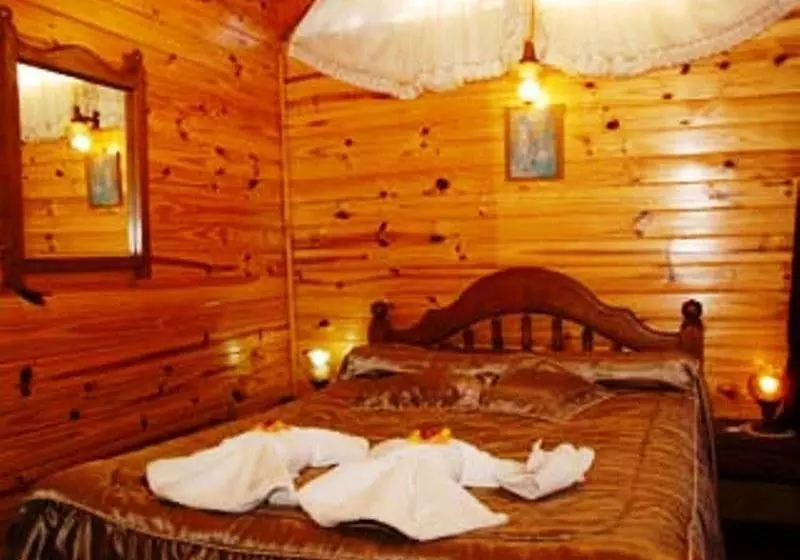 Hotelli Cabañas Akermann