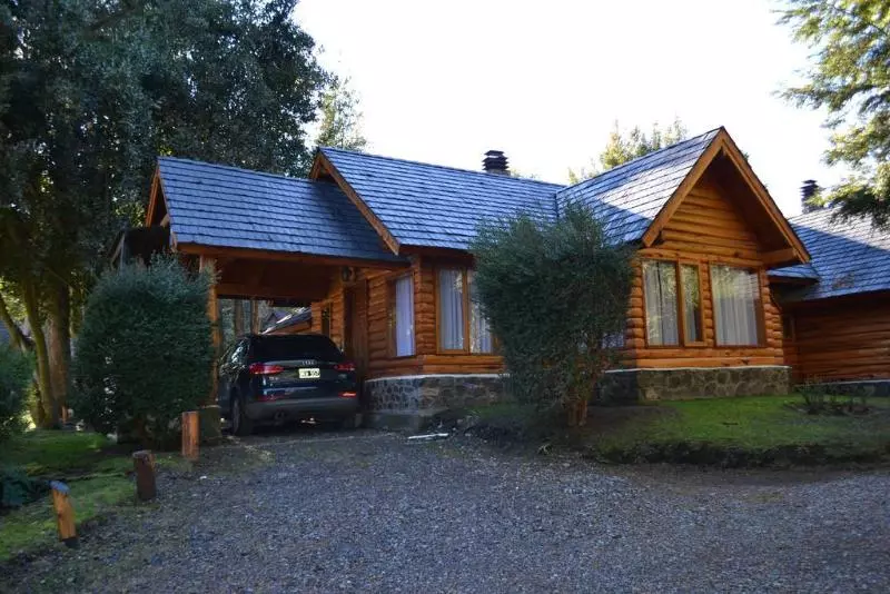 Hotelli Cabañas Akermann