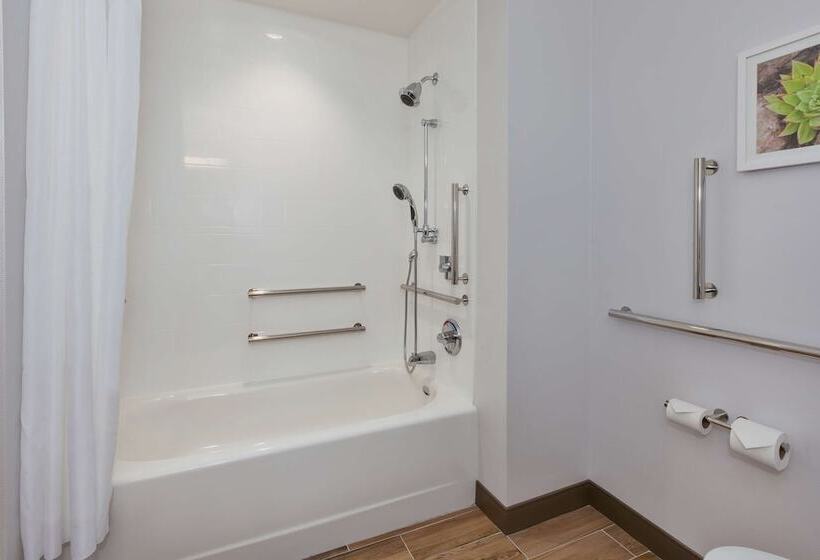 Otel Hampton Inn & Suites Wells