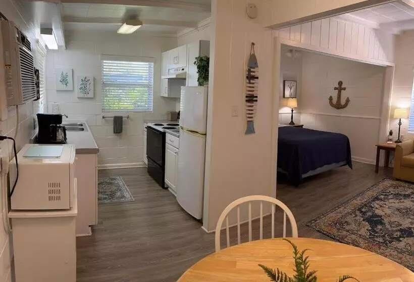 Hotelli Hontoon Landing Resort & Marina