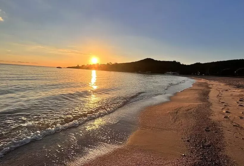 Hotelli Les Pavillons Du Golfe
