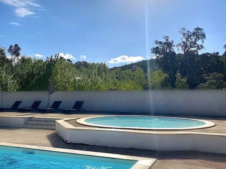 هتل Les Pavillons Du Golfe