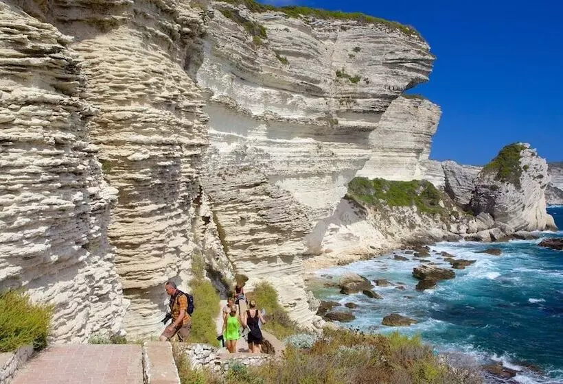 Hotelli Les Pavillons Du Golfe