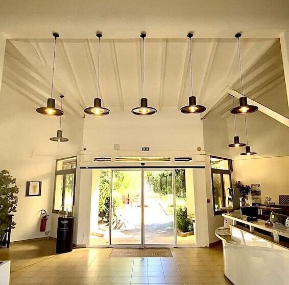 هتل Les Pavillons Du Golfe