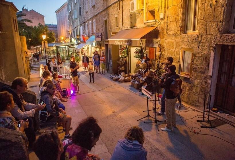 هتل Les Pavillons Du Golfe