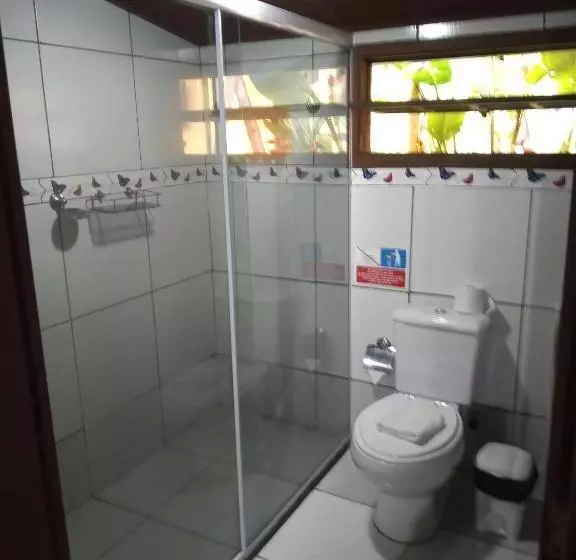 هتل Pousada Rio Bracuhy