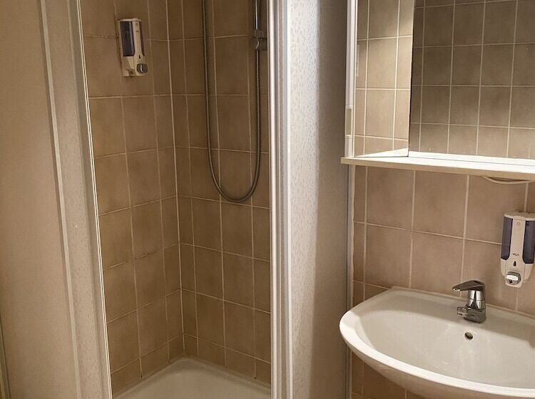 酒店 Quickborner Hof