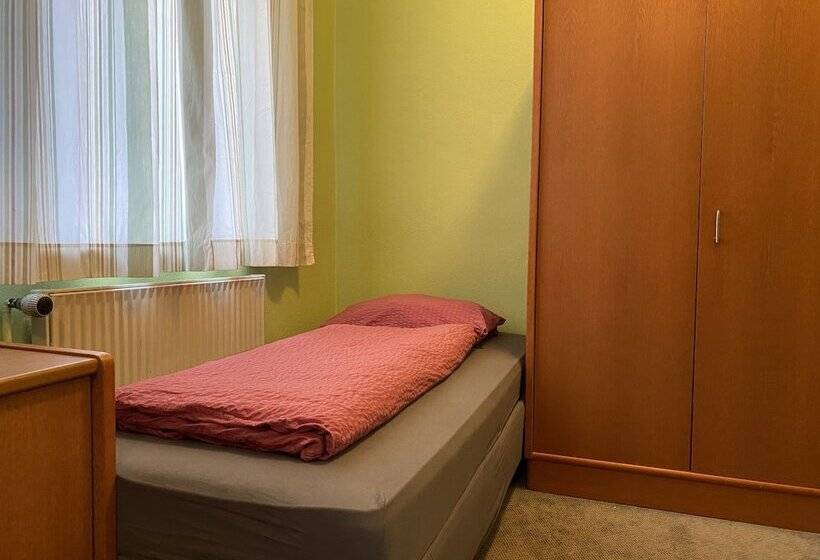 酒店 Quickborner Hof