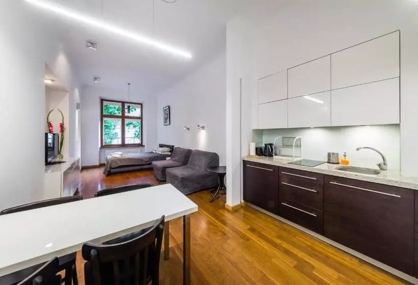 هتل Sewa Apartamenty