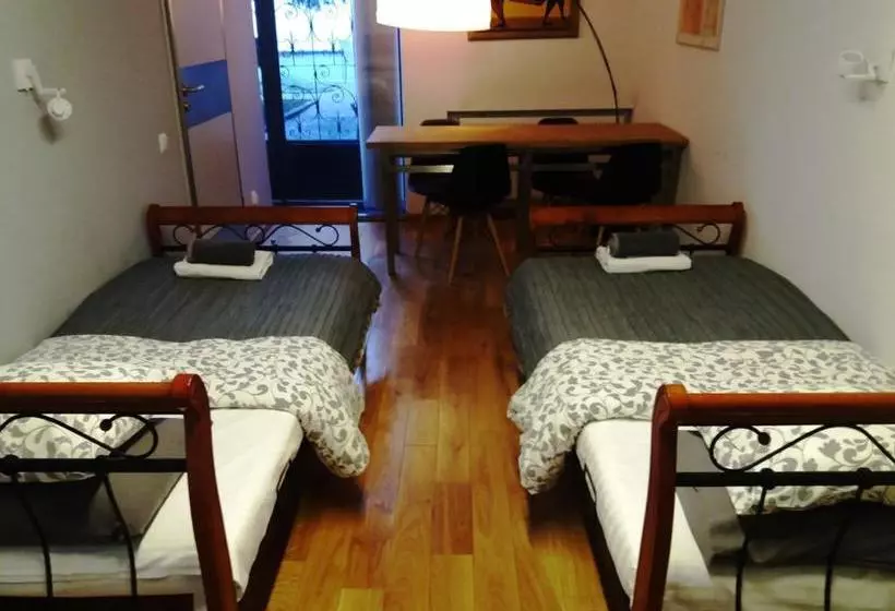 هتل Sewa Apartamenty