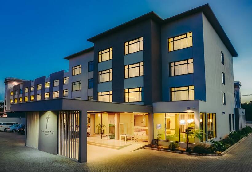 هتل Tamarind Tree