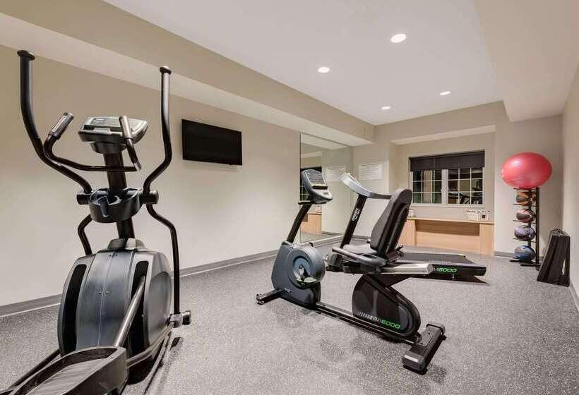 Microtel Inn & Suites By Wyndham Clarion