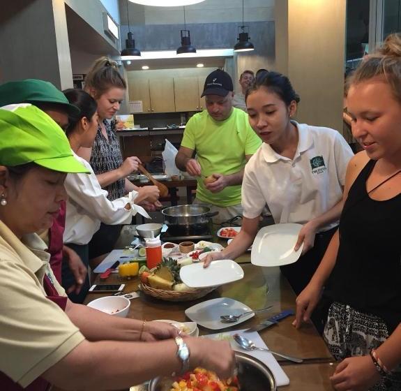 בית מלון כפרי P168 Hostel Samui