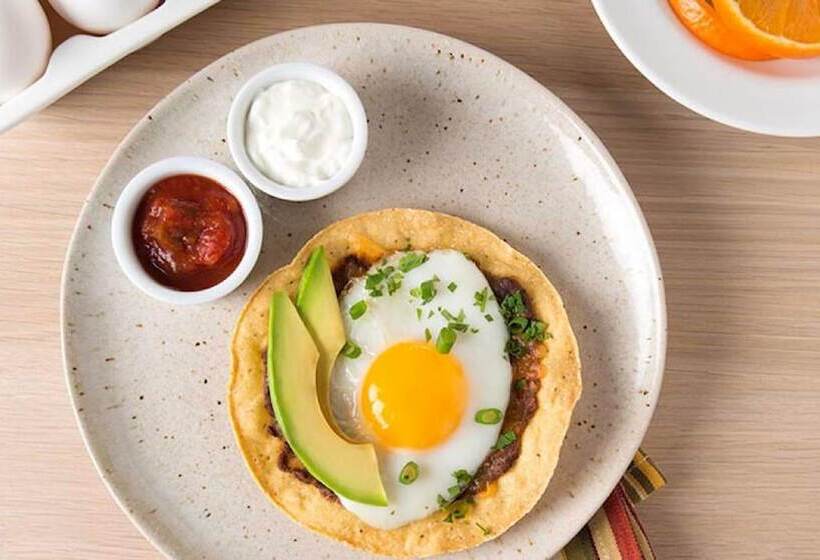 Bluo Amani Vagator   Boutique Hotel Goa