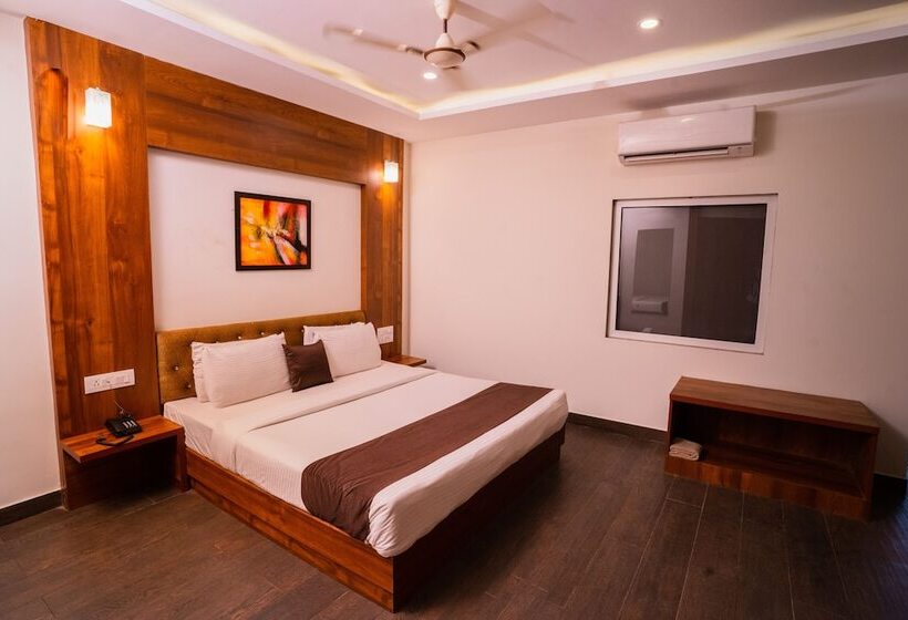 Bluo Amani Vagator   Boutique Hotel Goa