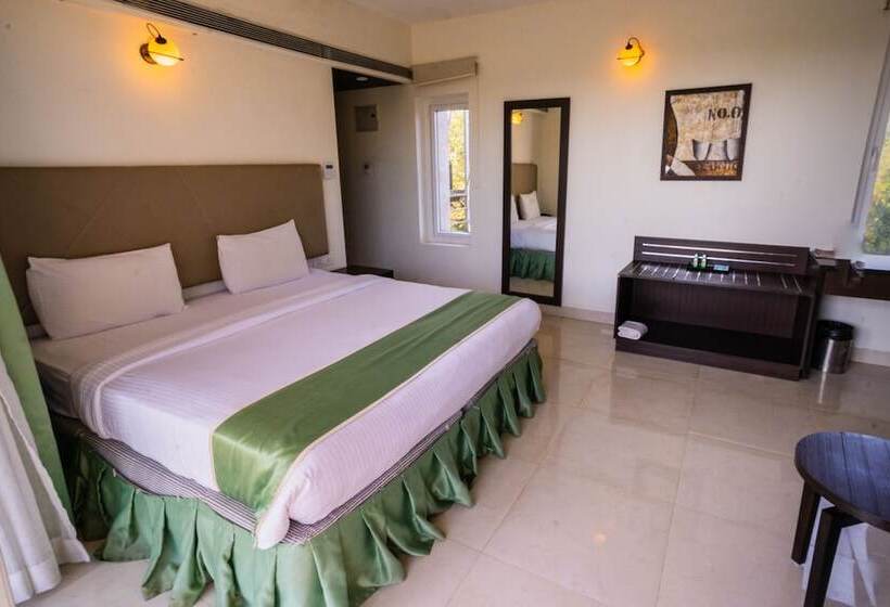 Bluo Amani Vagator   Boutique Hotel Goa