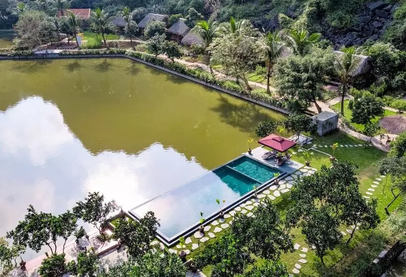 هتل An S Eco Garden Resort