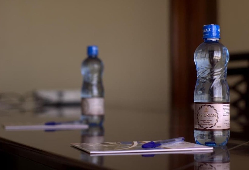 هتل Astorian Grand