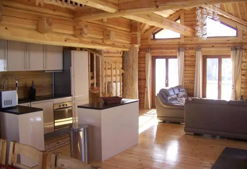 ホテル Chalet Leslie Alpen