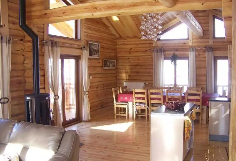 ホテル Chalet Leslie Alpen