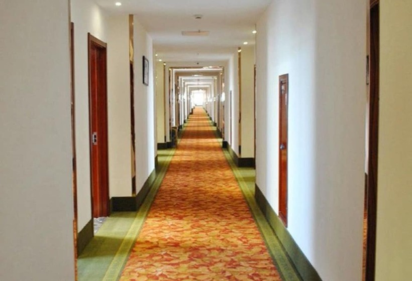 ホテル Greentree Inn Yancheng Economic Development Zone Management Committee Express