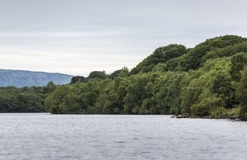 Отель Lusty Beg Island