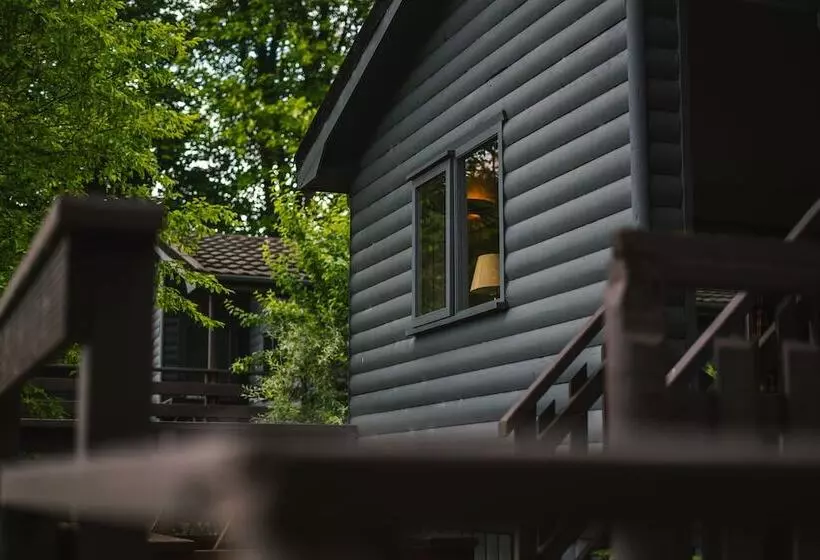 Hotelli Lusty Beg Island