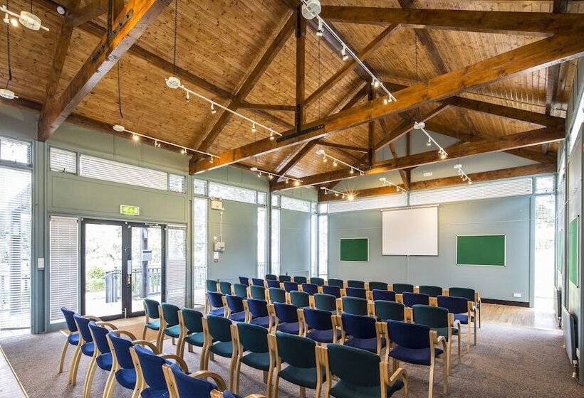 Отель Lusty Beg Island