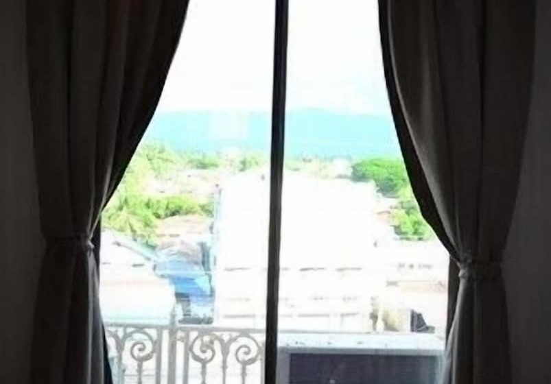 호텔 Nattirat Grand