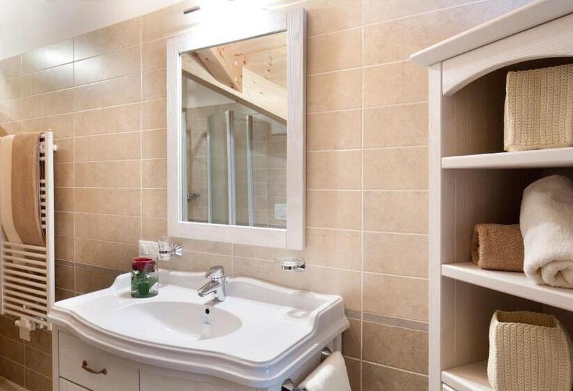 هتل Residence Baron