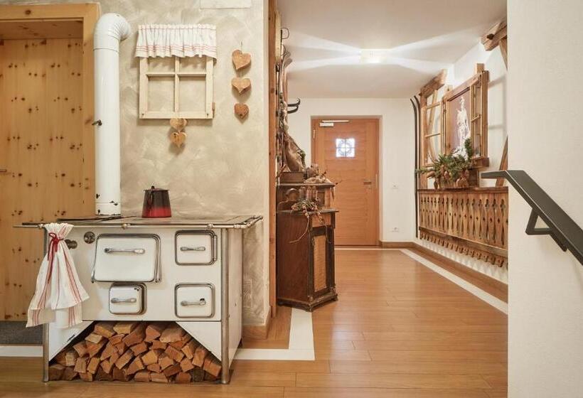 هتل Residence Baron